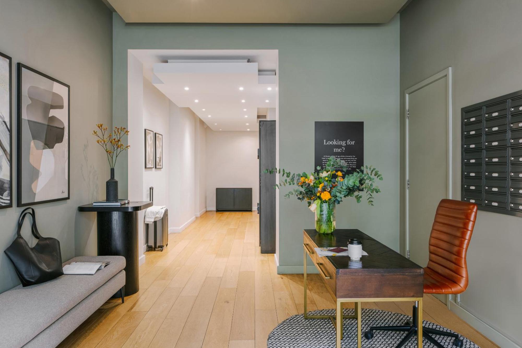 Sonder By Marriott Bonvoy The Bard Apartments Fitzrovia Лондон Екстер'єр фото