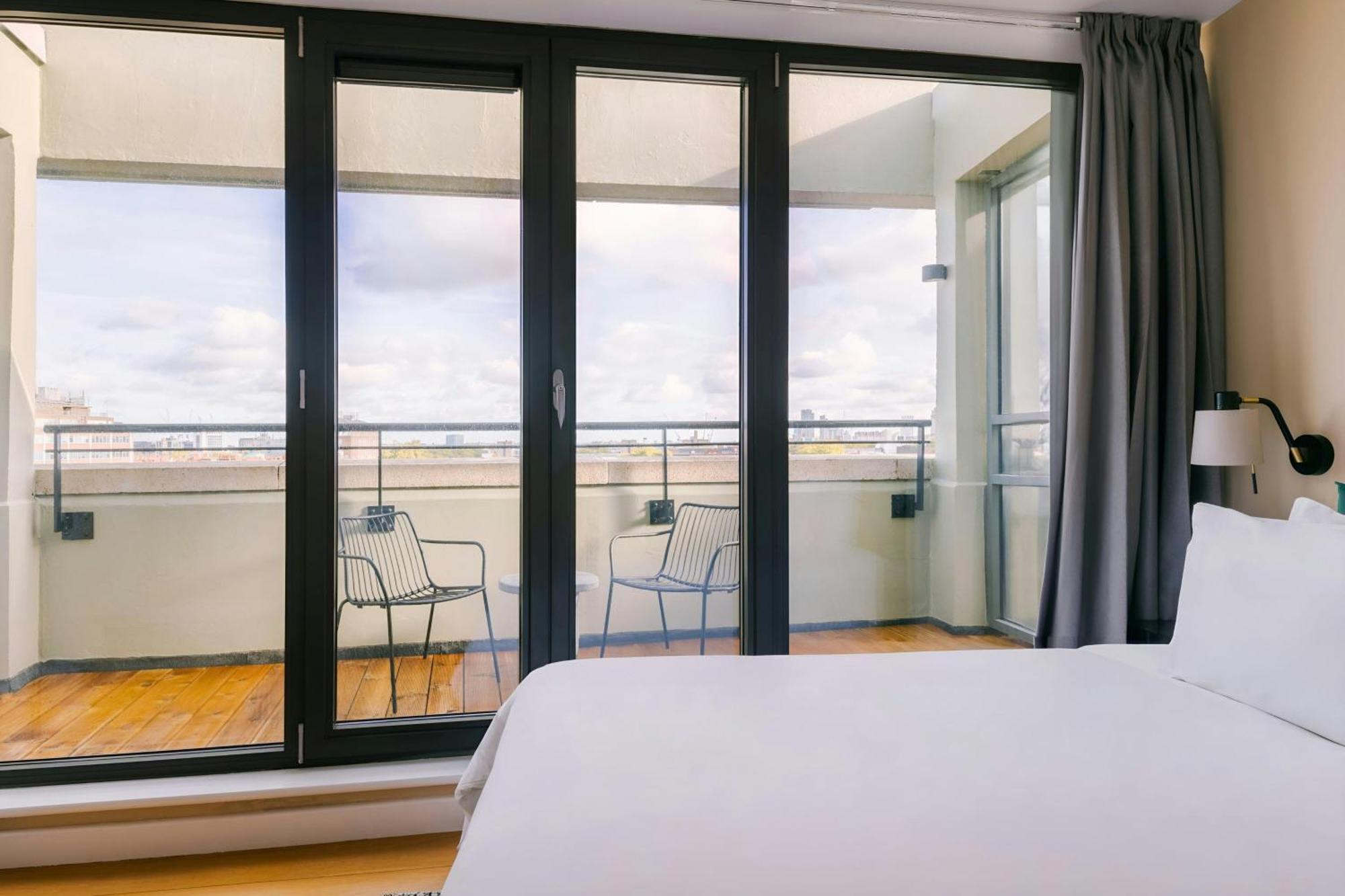 Sonder By Marriott Bonvoy The Bard Apartments Fitzrovia Лондон Екстер'єр фото